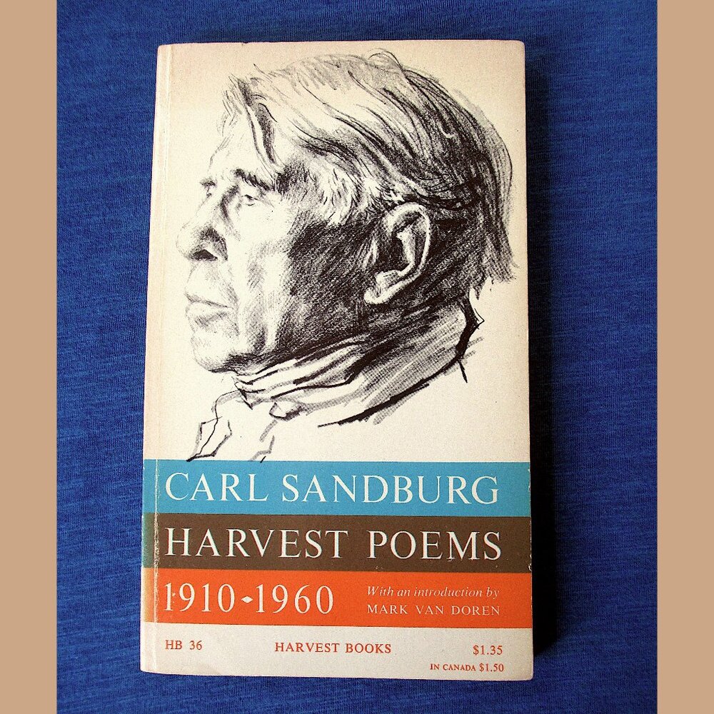 Book - Carl Sandburg: Harvest Poems 1910 - 1960